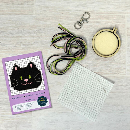 The Crafty Kit Company Borduurpakket Matchbox - All You Need is a Cat - The Crafty Kit Company