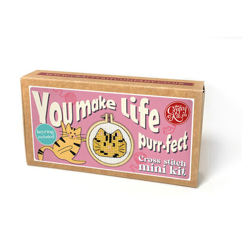The Crafty Kit Company Borduurpakket Matchbox - You make Life Purr-fect - The Crafty Kit Company