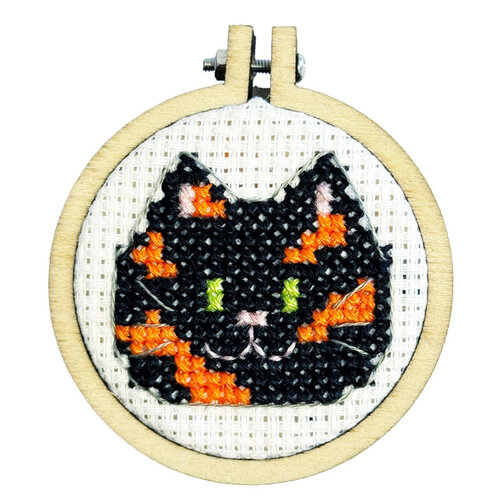 The Crafty Kit Company Borduurpakket Matchbox - Life is Better with Cats - The Crafty Kit Company