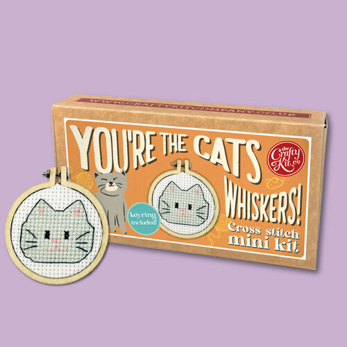 The Crafty Kit Company Borduurpakket Matchbox - You're the Cats Whiskers! - The Crafty Kit Company The Crafty Kit Company Borduurpakket Matchbox - You're the Cats Whiskers! - The Crafty Kit Company