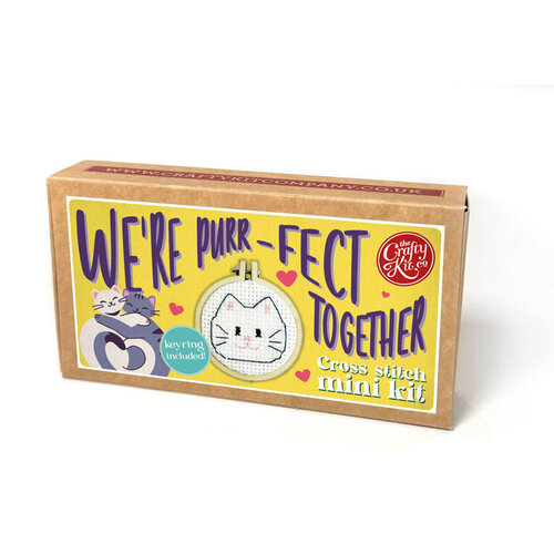 The Crafty Kit Company Borduurpakket Matchbox - We're Purr-fect Together! - The Crafty Kit Company The Crafty Kit Company Borduurpakket Matchbox - We're Purr-fect Together! - The Crafty Kit Company