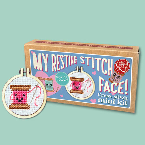The Crafty Kit Company Borduurpakket Matchbox - My Resting Stitch Face! - The Crafty Kit Company The Crafty Kit Company Borduurpakket Matchbox - My Resting Stitch Face! - The Crafty Kit Company