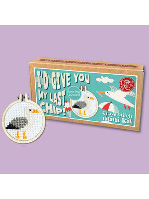 The Crafty Kit Company Borduurpakket Matchbox - I'd Give You My Last Chip! - The Crafty Kit Company The Crafty Kit Company Borduurpakket Matchbox - I'd Give You My Last Chip! - The Crafty Kit Company
