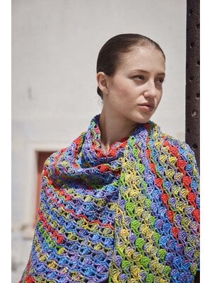 Lang Yarns Haakpakket Lang Yarns - Gehaakte Shawl Domenica (Model 5) - Eternity Lang Yarns Haakpakket Lang Yarns - Gehaakte Shawl Domenica (Model 5) - Eternity