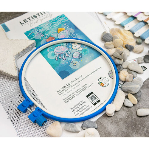 Leti Stitch Borduurpakket Jellyfish Dance - Leti Stitch Leti Stitch Borduurpakket Jellyfish Dance - Leti Stitch