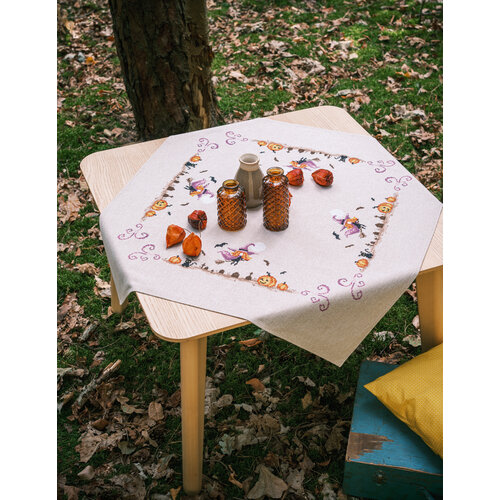 Vervaco Tafelkleed kit Halloween – Vervaco Vervaco Tafelkleed kit Halloween – Vervaco