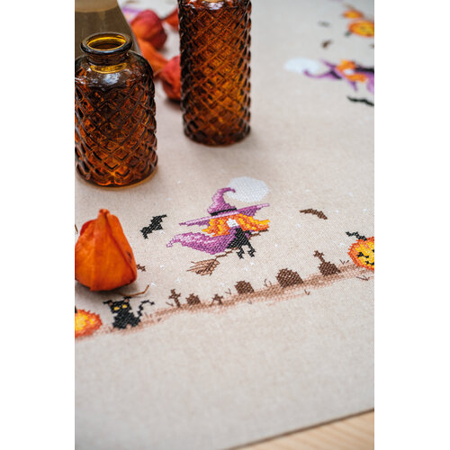 Vervaco Tafelkleed kit Halloween – Vervaco Vervaco Tafelkleed kit Halloween – Vervaco