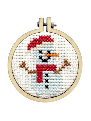 The Crafty Kit Company -  Borduurpakket Matchbox Ice to Meet You, Frosty! - The Crafty Kit Company
