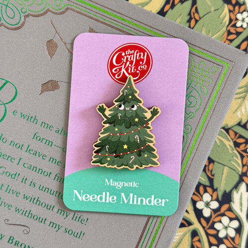 The Crafty Kit Company Wooden Needle Minder - Christmas Tree - The Crafty Kit Company The Crafty Kit Company Wooden Needle Minder - Christmas Tree - The Crafty Kit Company