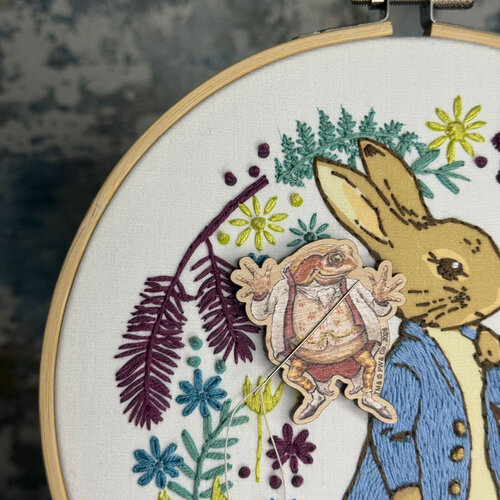 The Crafty Kit Company - Wooden Needle Minder - Jeremy Fisher - The Crafty Kit Company The Crafty Kit Company - Wooden Needle Minder - Jeremy Fisher - The Crafty Kit Company
