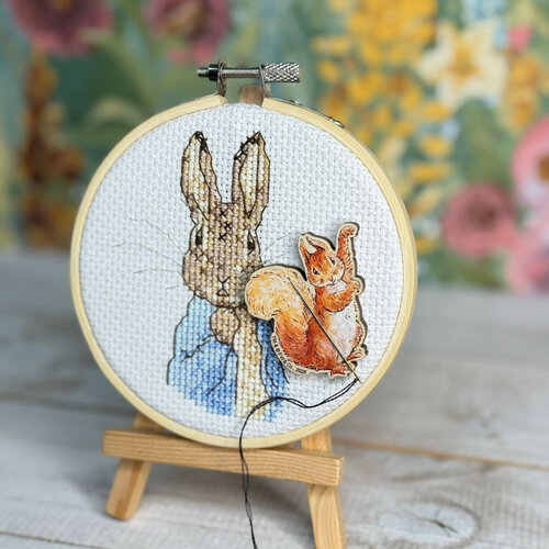 The Crafty Kit Company - Wooden Needle Minder - Squirrel Nutkin - The Crafty Kit Company The Crafty Kit Company - Wooden Needle Minder - Squirrel Nutkin - The Crafty Kit Company