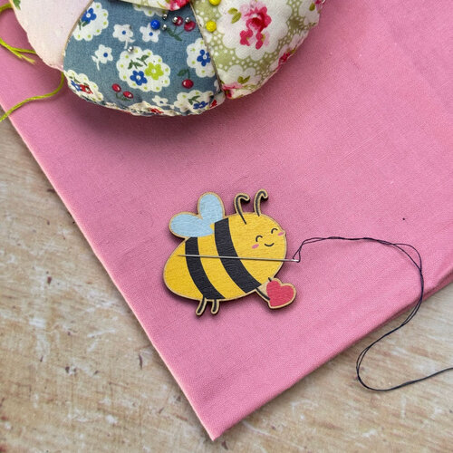 The Crafty Kit Company - Wooden Needle Minder - Bee - The Crafty Kit Company The Crafty Kit Company - Wooden Needle Minder - Bee - The Crafty Kit Company