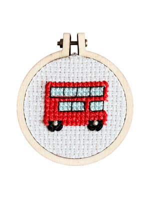 The Crafty Kit Company -  Borduurpakket Matchbox - All Aboard for London! - The Crafty Company