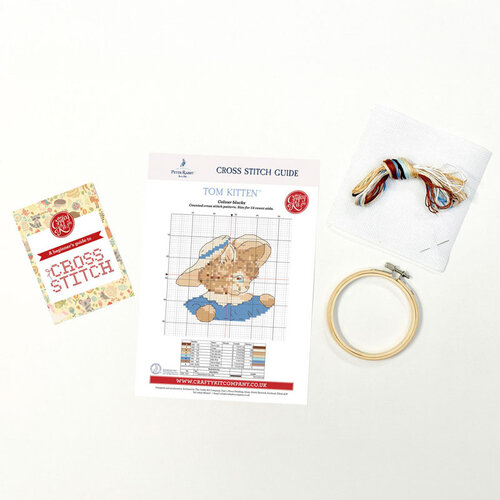 The Crafty Kit Company -  Borduurpakket Tom Kitten - The Crafty Kit Company