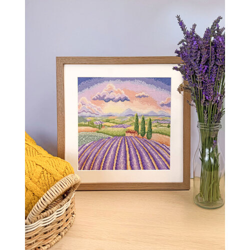 Bothy Threads Borduurpakket Lucy Pittaway - Lavender Fields - Bothy Threads