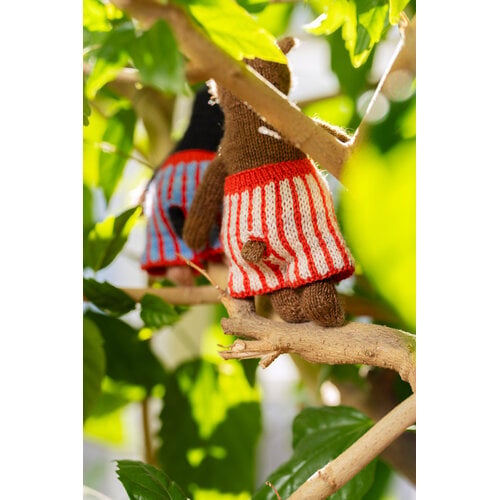 Laine Magazine Breiboek (Engelstalig) Chez Myrtil: More Seamless Friends to Knit and Love