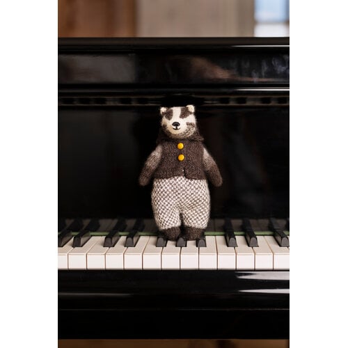 Laine Magazine Breiboek (Engelstalig) Chez Myrtil: More Seamless Friends to Knit and Love