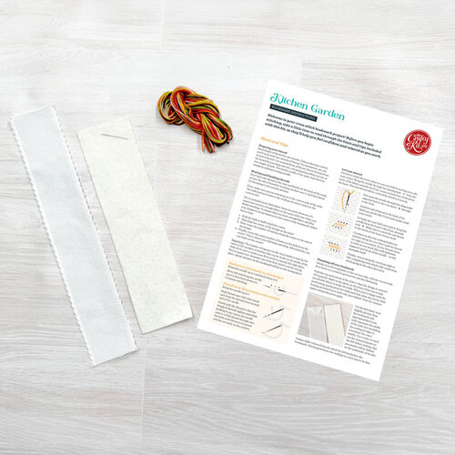 The Crafty Kit Company - Borduurpakket Boekenlegger - Kitchen Garden - The Crafty Kit Company The Crafty Kit Company - Borduurpakket Boekenlegger - Kitchen Garden - The Crafty Kit Company