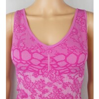 DAMES TOP CORRIGEREND MET GEBOORDUURDE PRINT J&C ROZE