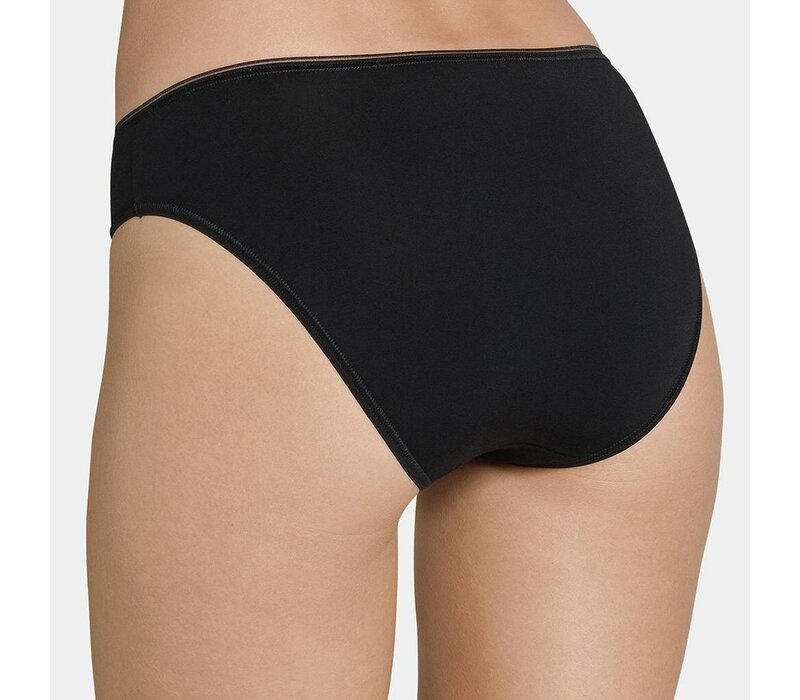 Dames tailleslip met heuphoge snit, van het merk Sloggi, gemaakt van een zeer fijn micro-katoen mix met een heerlijk draagcomfort