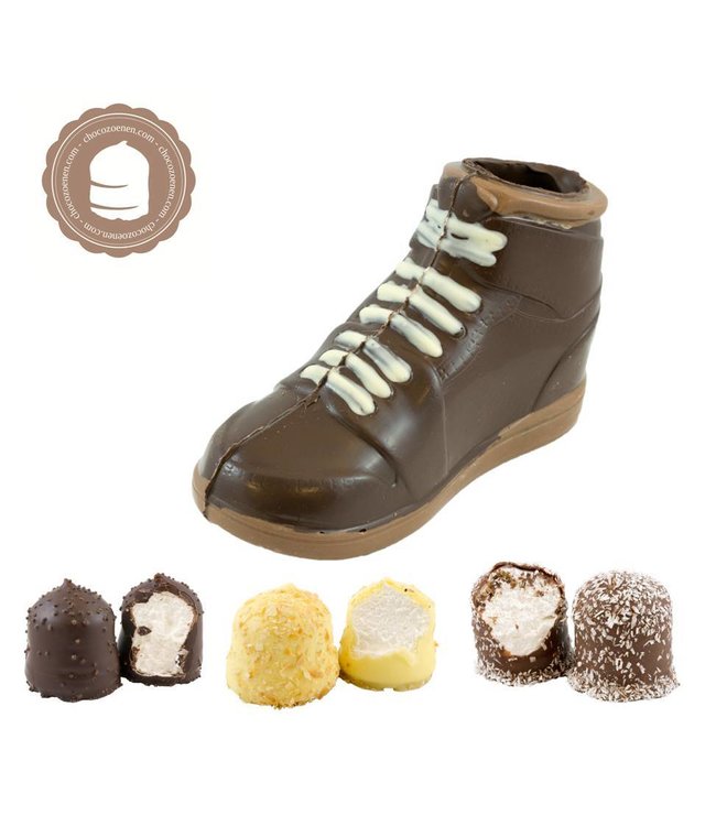 Chocolade Sneaker met  2 Chocozoenen