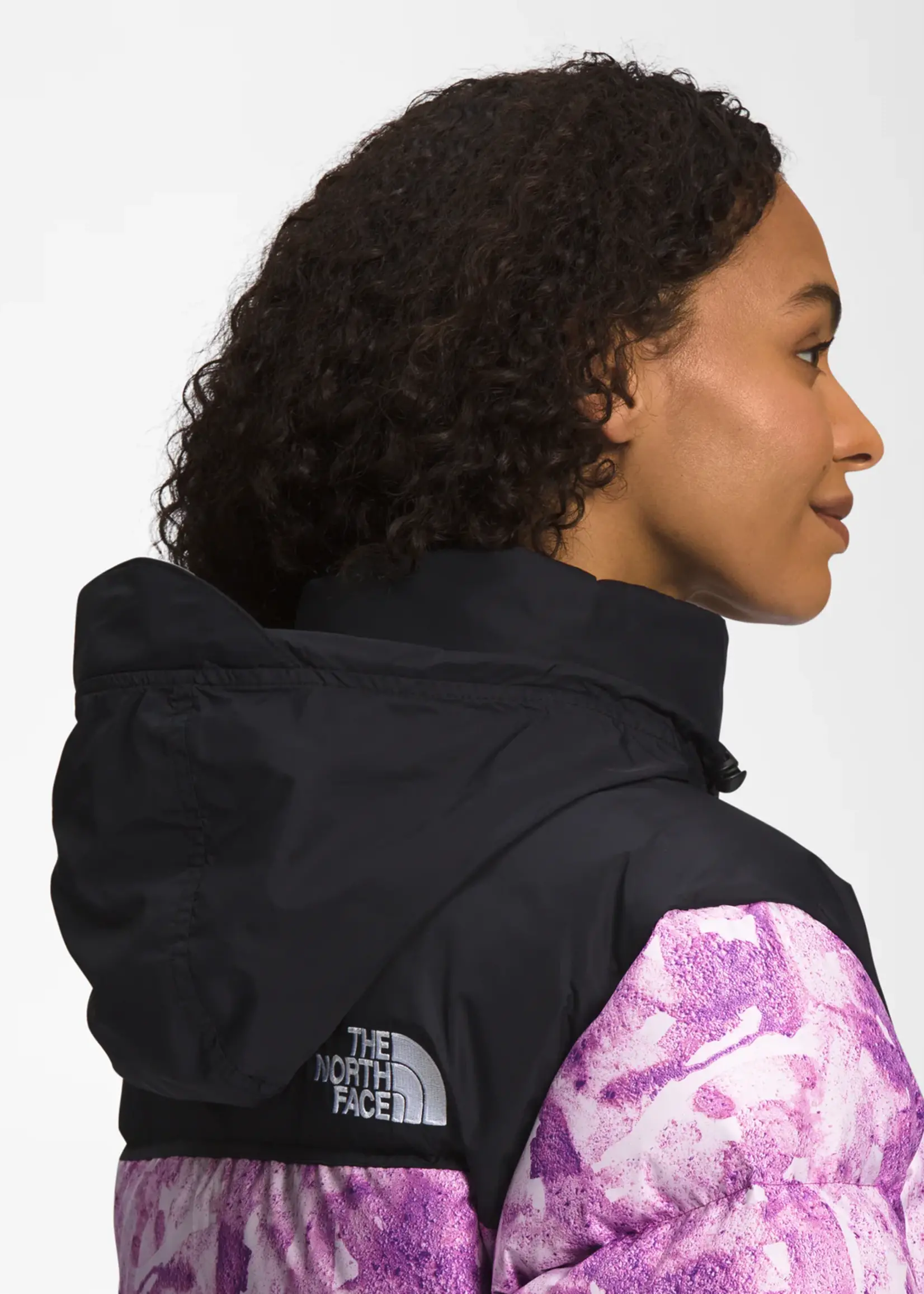 W THE NORTH FACE NUPTSE SHORT JACKET