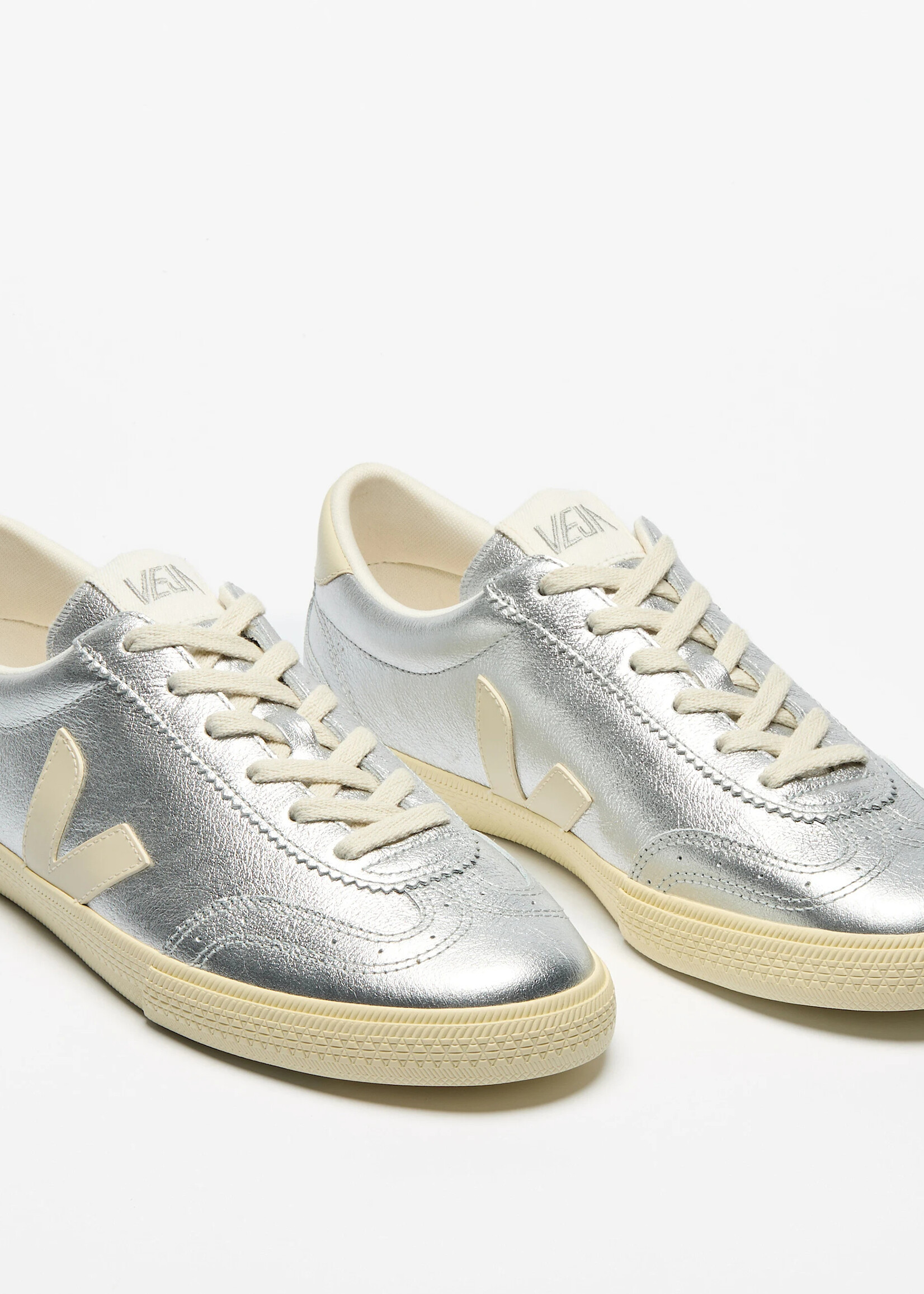 VEJA VEJA VOLLEY O.T. LEATHER