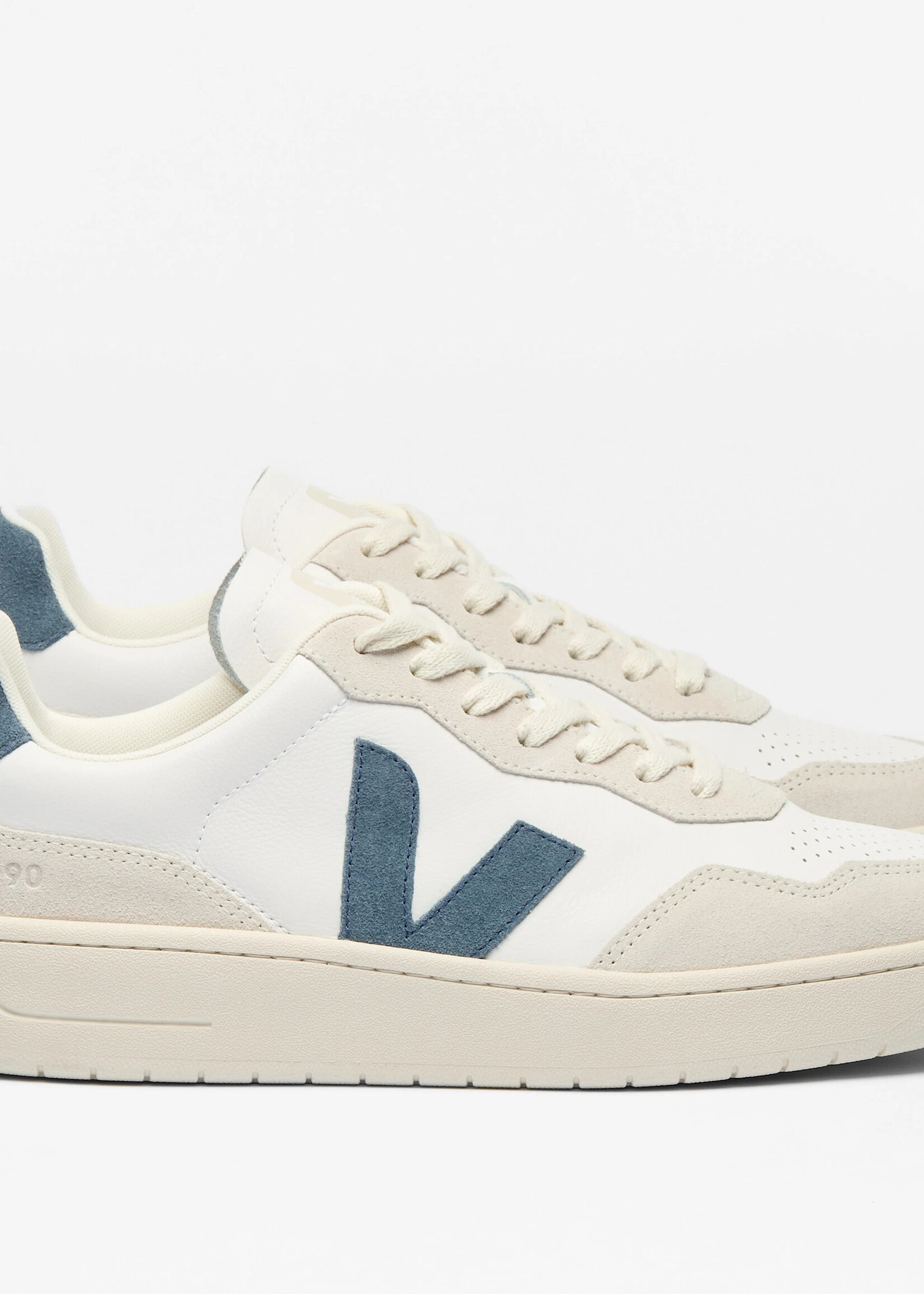 VEJA VEJA V-90 O.T. LEATHER
