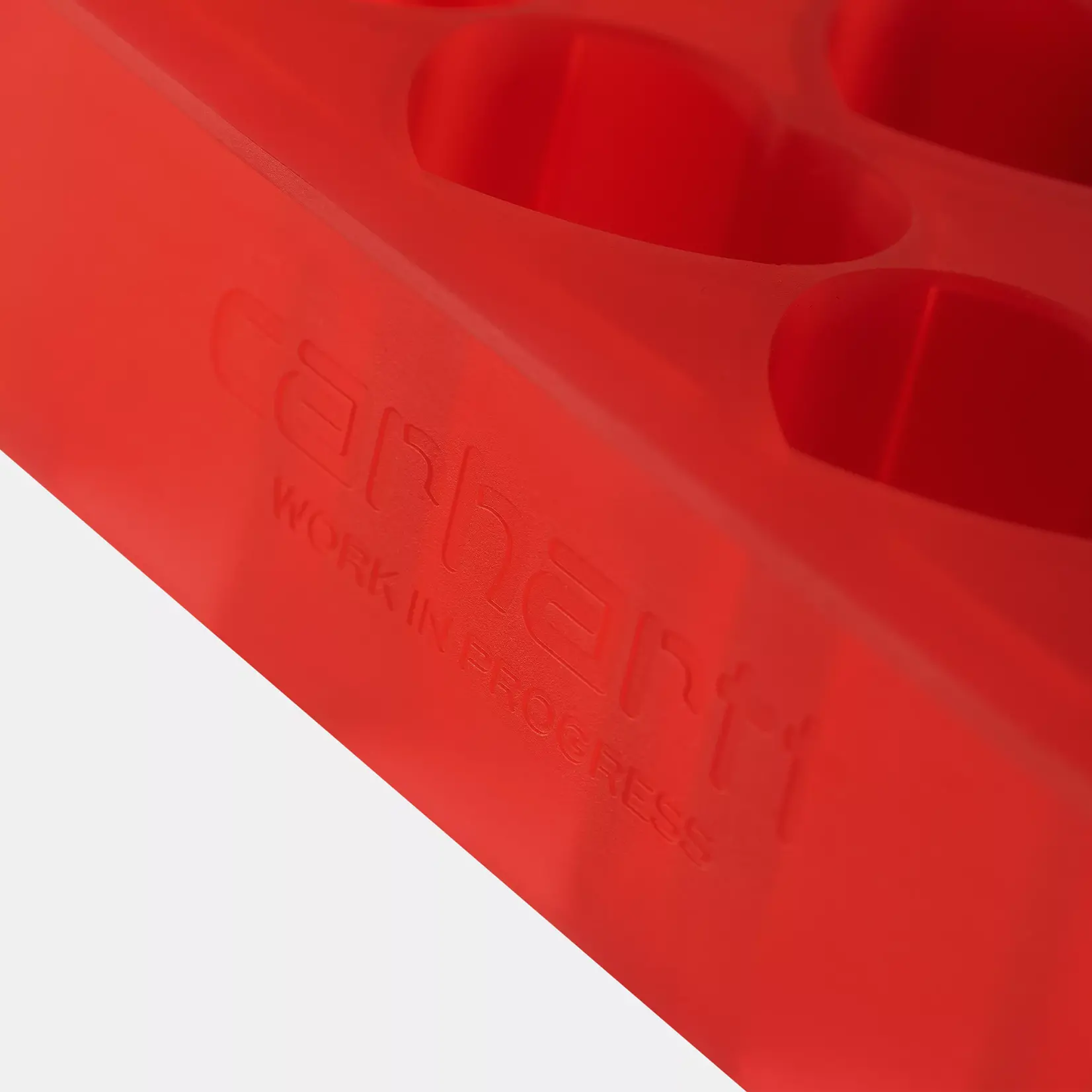 CARHARTT WIP HEART ICE CUBE TRAY SILICONE SCARLET
