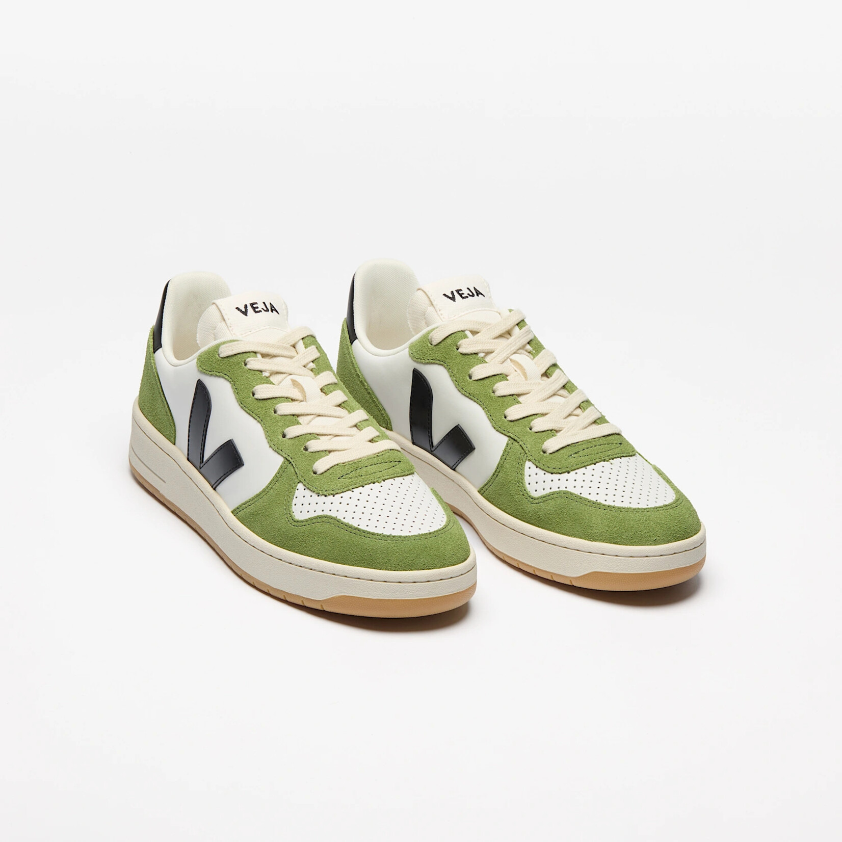 VEJA VEJA V-10 LEATHER