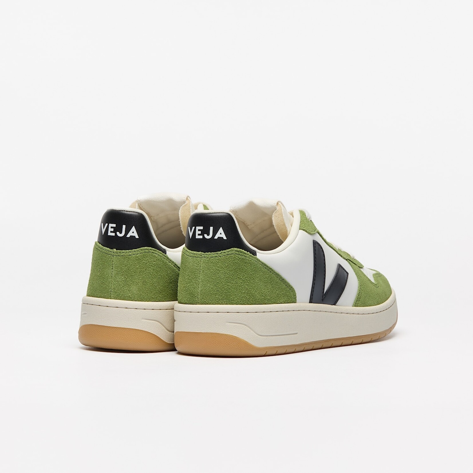 VEJA VEJA V-10 LEATHER