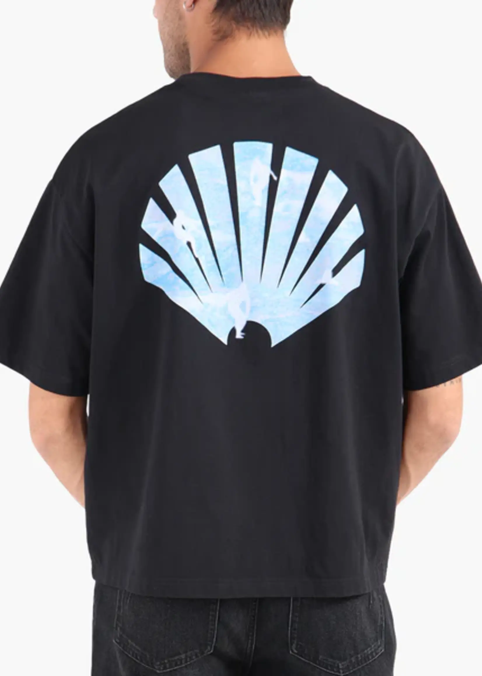 NEW AMSTERDAM SURF ASSOCIATION NEW AMSTERDAM LINE UP TEE