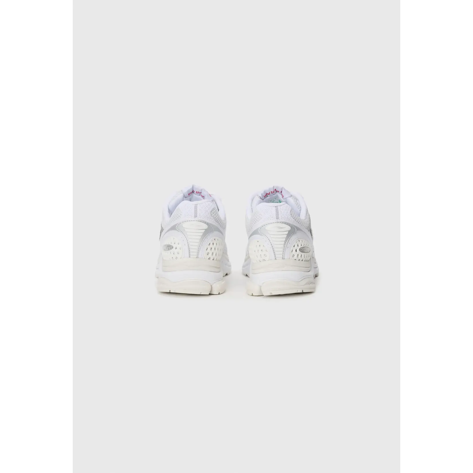 SAUCONY SAUCONY PROGRID TRIUMPH 4