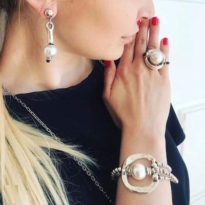 UNOde50 UNOde50 Ring | A PEARL OF WISDOM  | ANI0390BPLMTL