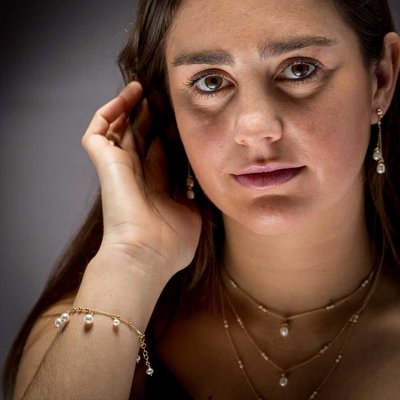 SANJOYA SANJOYA Armband | VERGULDE PARELARMBAND MET ENKELE PARELS | IS1019002