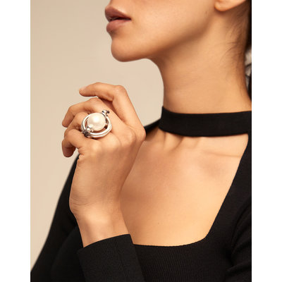 UNOde50 UNOde50 Ring | A PEARL OF WISDOM  | ANI0390BPLMTL