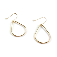 GNOES AMSTERDAM GNOES Oorbellen | Druppelvormige oorhangers  | Goldfilled |2078