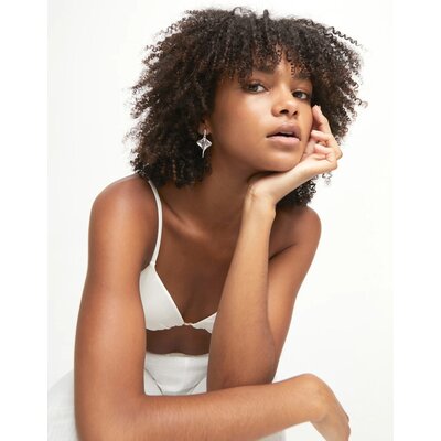 UNOde50 UNOde50 Oorbellen | SER MAJESTUOSA | Manta ray-shaped drop earrings | PEN0956MTL000