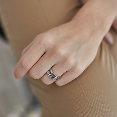 SILK Jewellery SILK Ring | 167 CHEVRON Collectie | Zilver