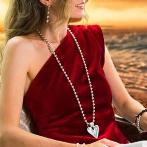 UNOde50 UNOde50 Ketting | Lange bolletjes ketting met hart hanger | SS26