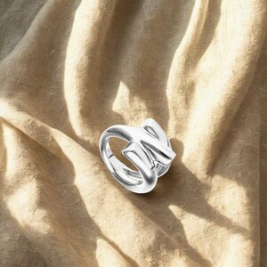 UNOde50 UNOde50 Ring | Drie Verweven Organische Vormen | SS26