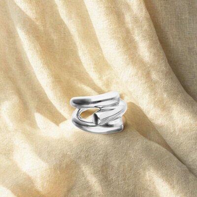 UNOde50 UNOde50 Ring | Drie Verweven Organische Vormen | ANI0862MTL