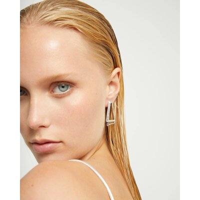 UNOde50 UNOde50 Oorbellen | Dubbele driehoek oorbellen | PEN1065MTL