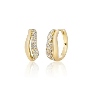 SPARKLING SPARKLING Oorbellen |  Pave Double Twirl Creolen | CZ | Verguld