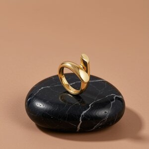 UNOde50 UNOde50 Ring | Verguld, Twee Verweven Organische Vormen | SS26