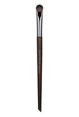 MUFE PRECISION SHADER BRUSH - MEDIUM   - SALES REFS 59228