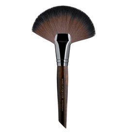 MUFE POWDER FAN BRUSH - LARGE   - SALES REFS 59134