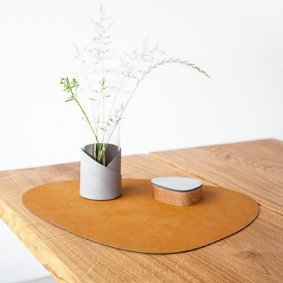 Lind DNA  Set van 2 Placemat Curve L Nupo burned Curry - duurzaam