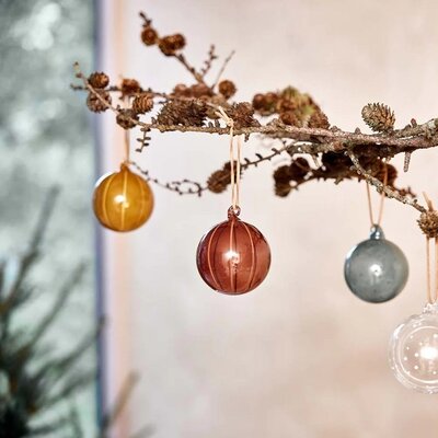 OYOY Natale Amber Glas Kerstbal Ø7cm - duurzaam glas