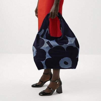 Marimekko Unikko Smartbag blauw op dkr blauw - uitvouwbare tas